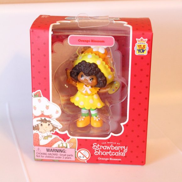 - Strawberry Shortcake Figurines Set of 6 TLS Toys 2023 - Picture 4 of 8